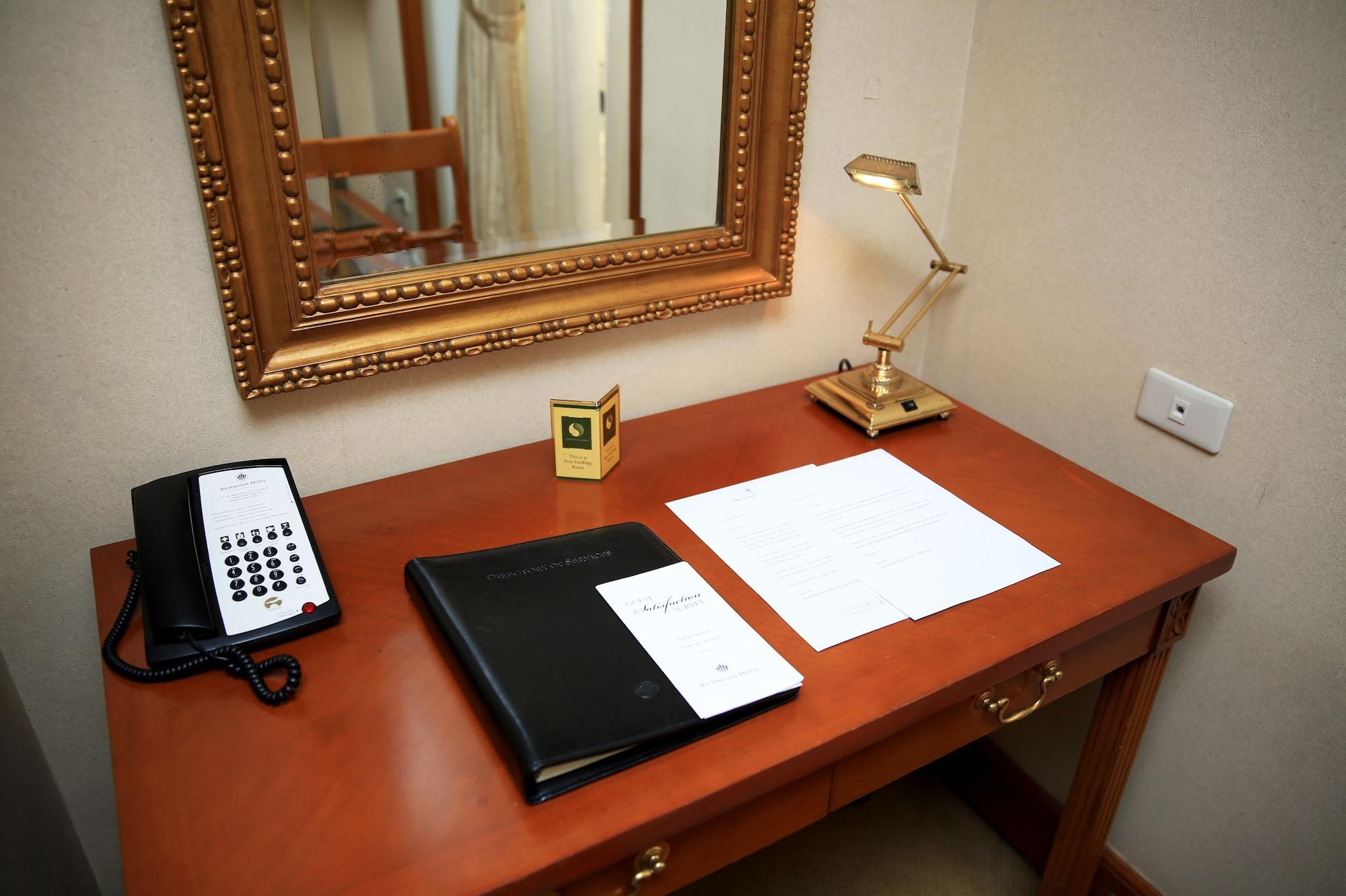 Richmonde Hotel Ortigas, Manila Pasig City Экстерьер фото