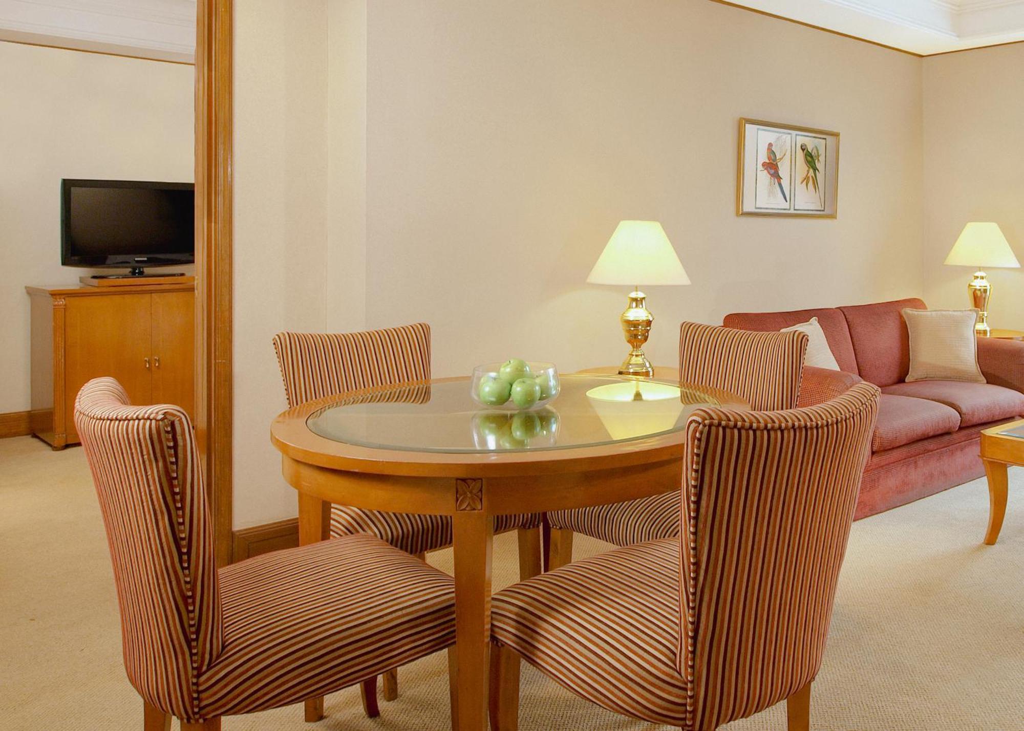 Richmonde Hotel Ortigas, Manila Pasig City Экстерьер фото